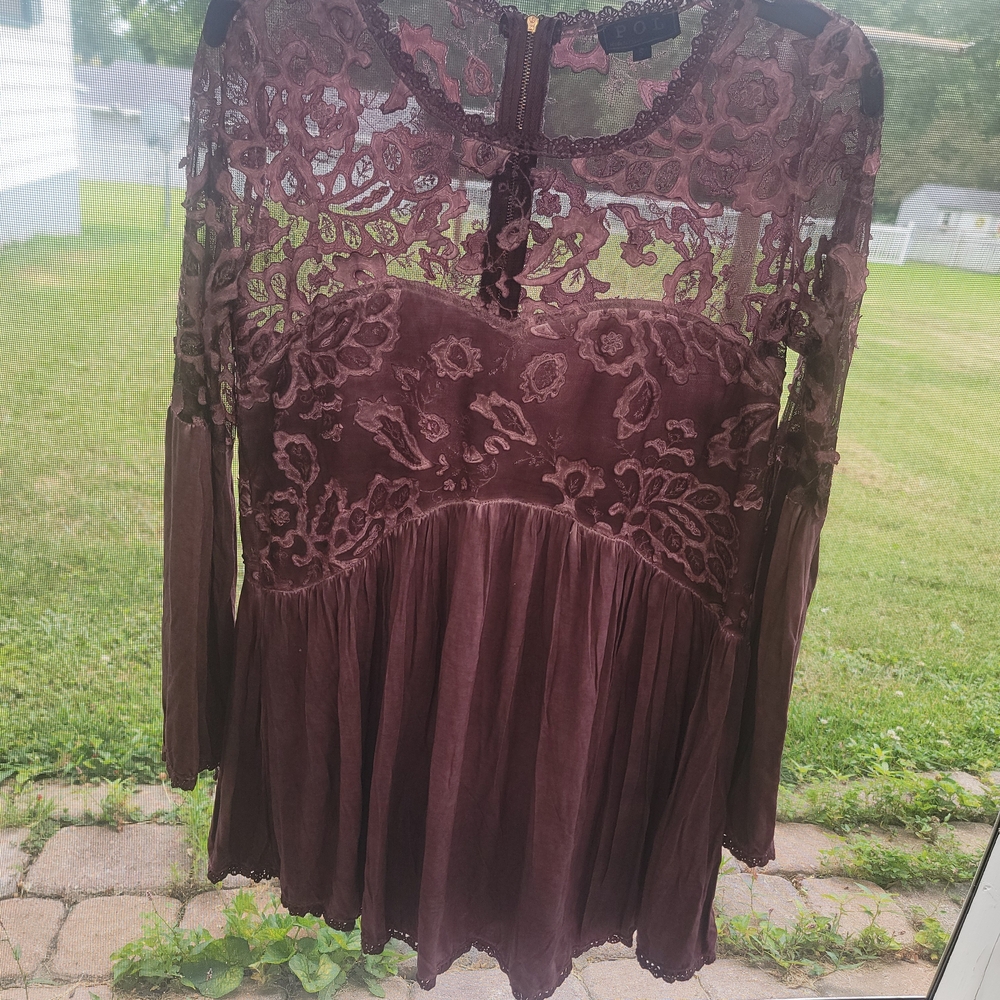 POL Delicate Mauve Lace Top